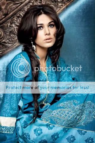 gul_ahmad_exclusive_winter_collection_2010_25.jpg