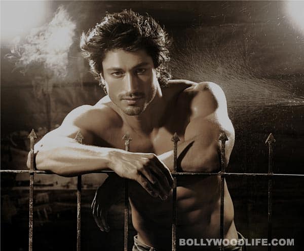 vidyut-jamwal-120413130412190443.jpg