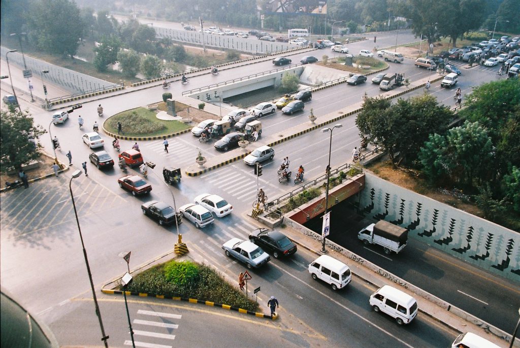 cars-lahore-1024x686.jpg