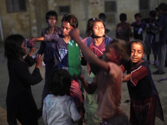 Holi-71-640x480.jpg