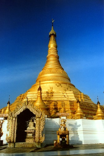 BurmeseStupa1.jpg