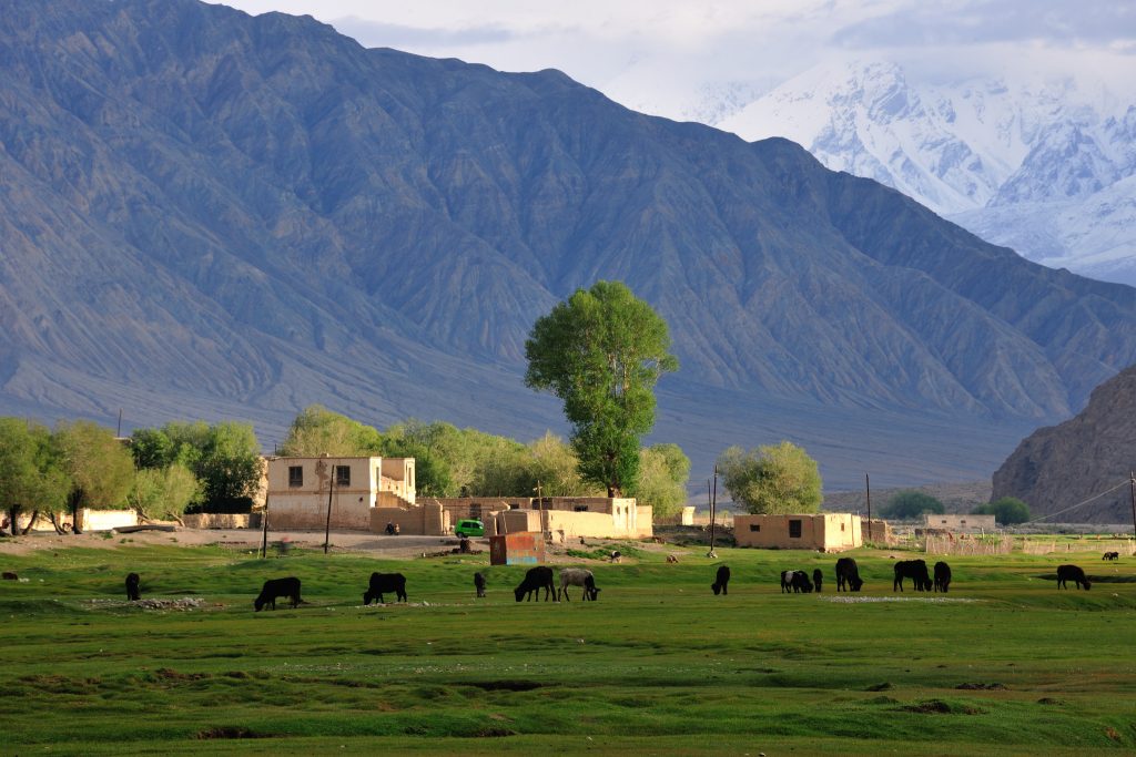 Tashkurgan_Xinjiang-travel-blog-china-1.jpg