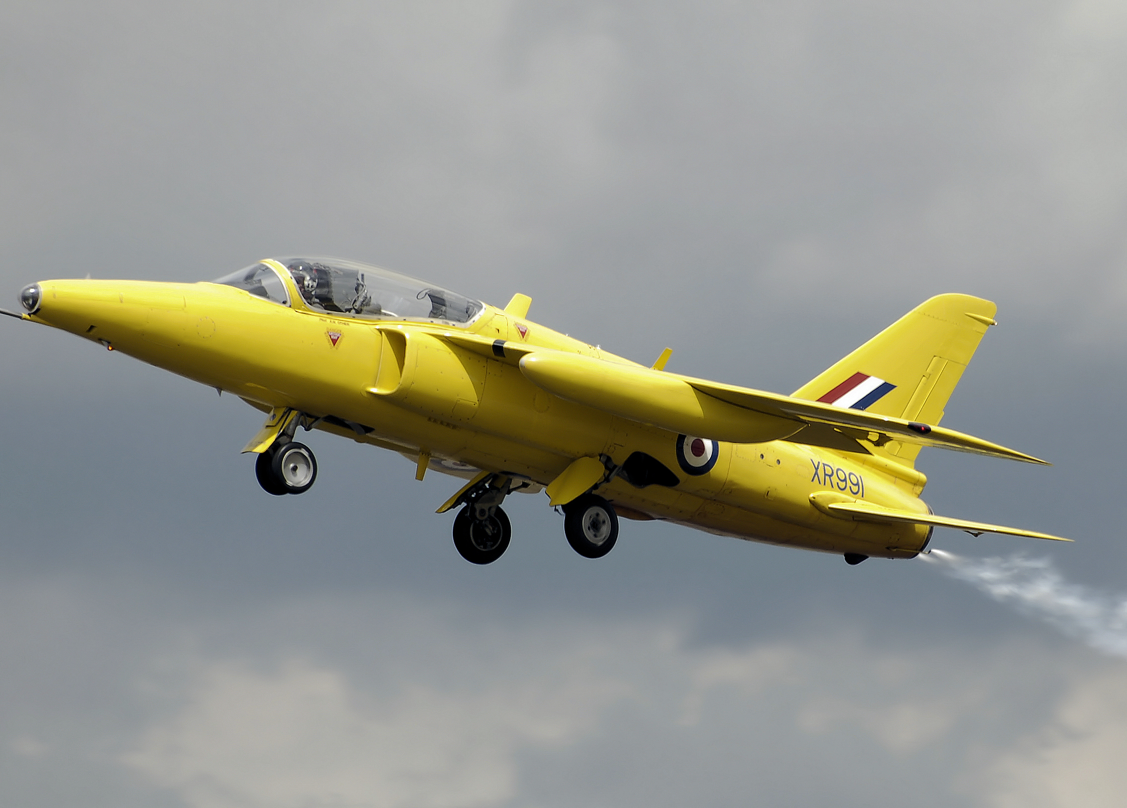 Folland_gnat_xr991_sideview_arp.jpg