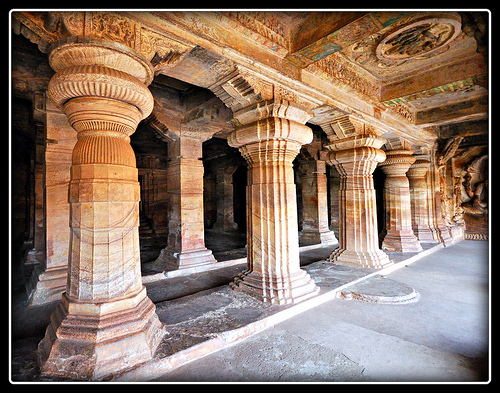 Badami-Cave-Temple-Columns.jpg