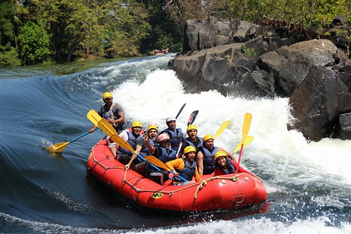 white-water-rafting-dandeli.jpg