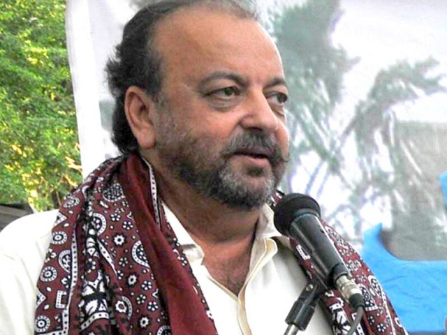 225112-AghaSirajDurrani-1312561759-913-640x480.JPG