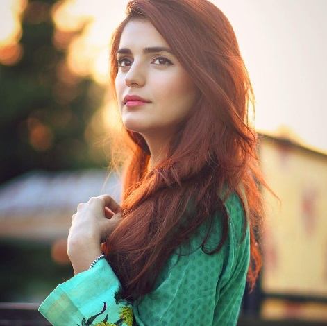 Momina-Mustehsan-Profile.jpg