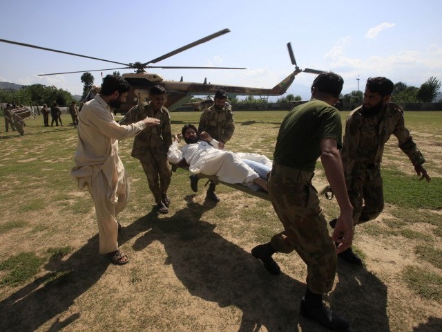 army-flood-evacuation-reuters-640x480.jpg