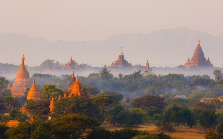 bagan%20-%20roughguides_1441180949_725x725.jpg