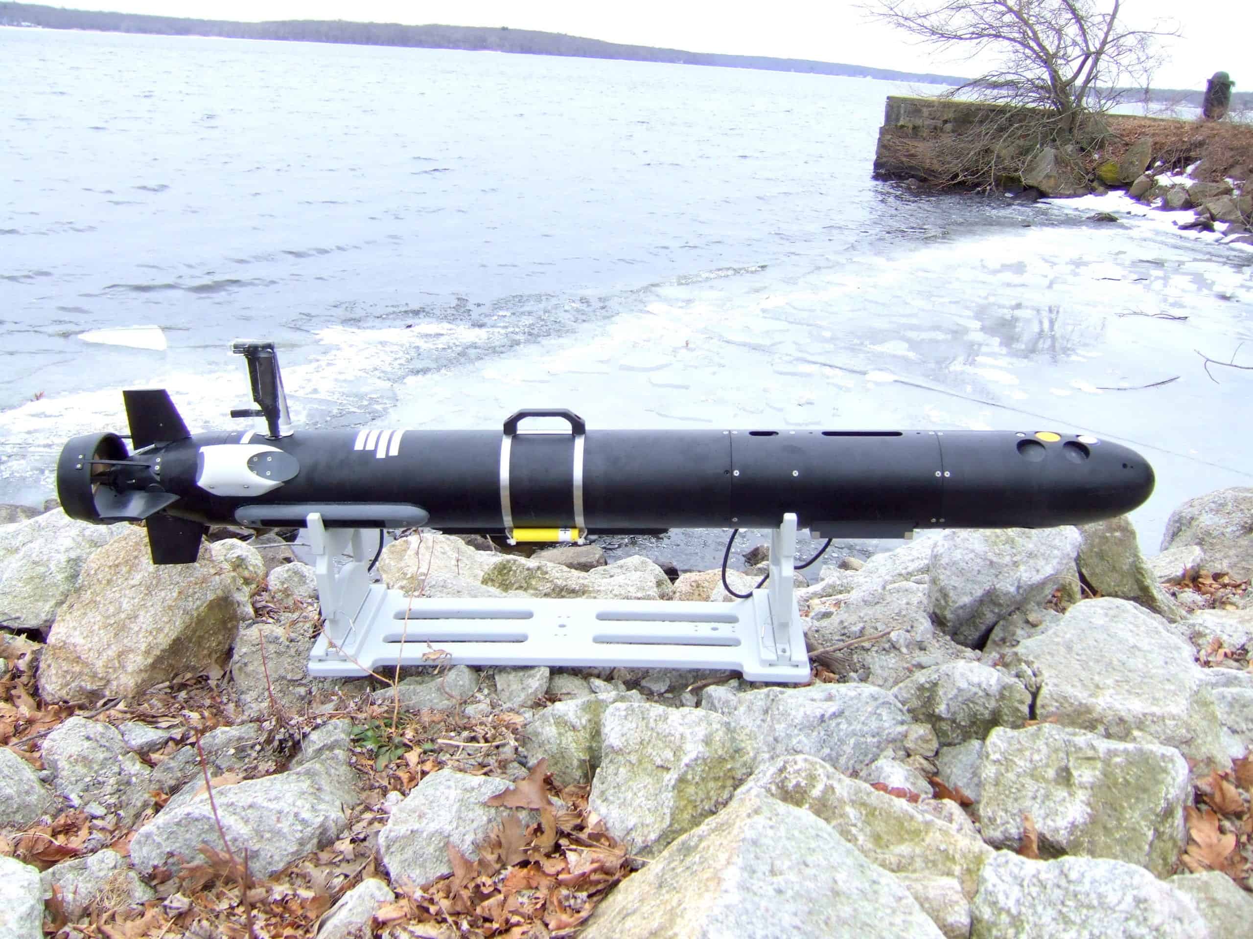 OceanServer-Iver2-AUV.jpg