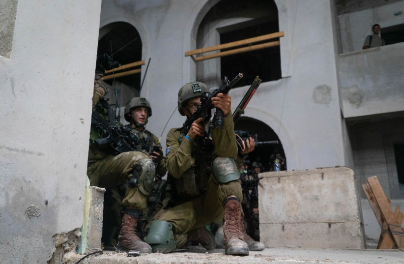  IDF soldiers take part in the Beyond the Horizon drill that caps off the month-long Chariots of Fire. (credit: IDF SPOKESPERSON'S UNIT)