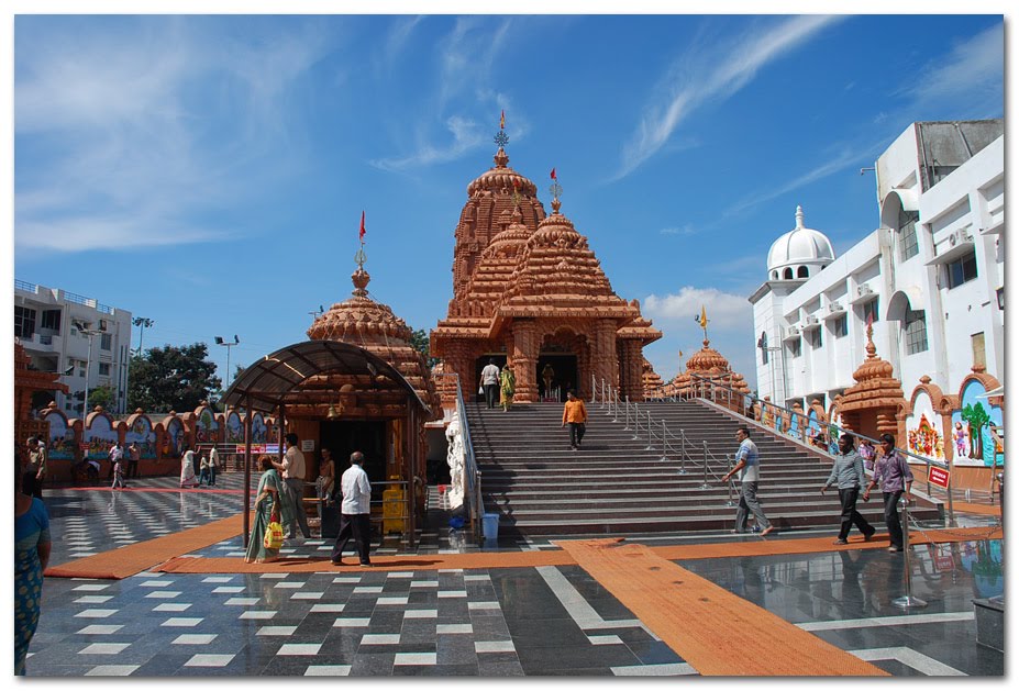 Jagannath+Temple+03.jpg