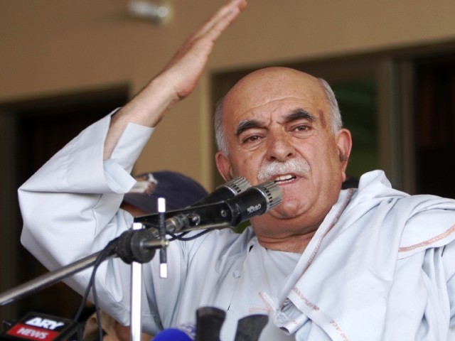 738149-AchakzaiINP-1405832020-190-640x480.jpg