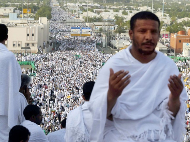 878644-Hajj-1430408056-725-640x480.JPG