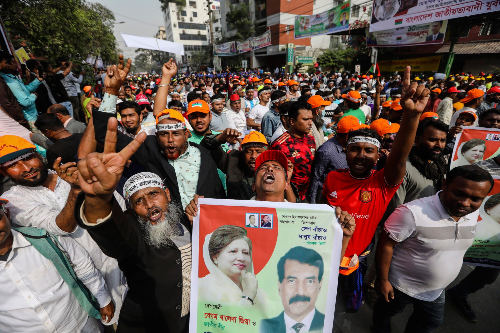 Tens of thousands of supporters of the Bangladesh Nationalist Party, headed by former prime minister Khaleda Zia, shout slogans calling for Sheikh Hasina’s resignation during a rally in Dhaka in December. Photo: AP