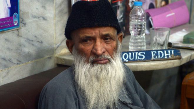 141020125105_abdus_sattar_edhi_640x360_afp_nocredit.jpg