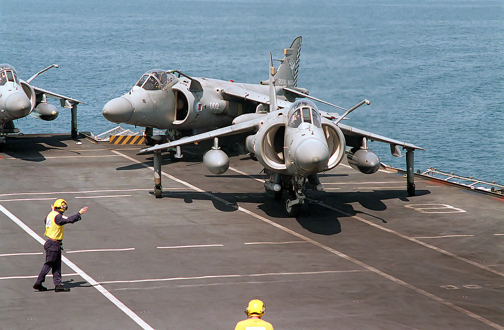 SeaHarriers_FA2_in_Persian_Gulf.jpg