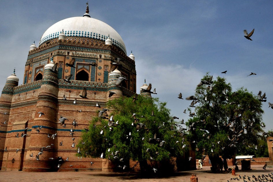 0-multan_shahrukhtrekearth-1446276927.jpg