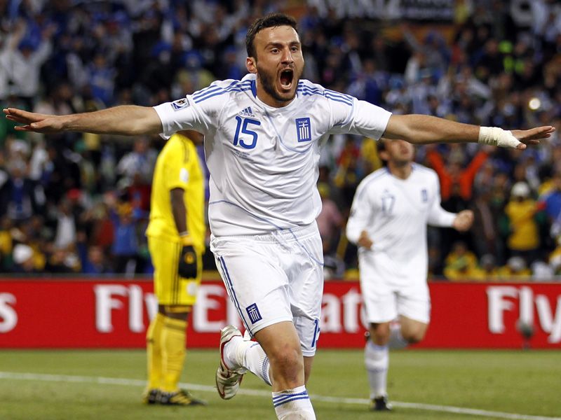 World-Cup-Greece-Nigeria-Vasileios-Torosidis-_2466932.jpg