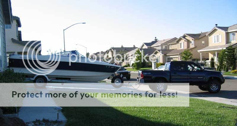 boat_driveway.jpg