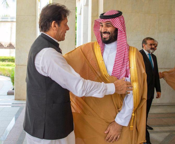 29imran-khan-king-salman.jpg