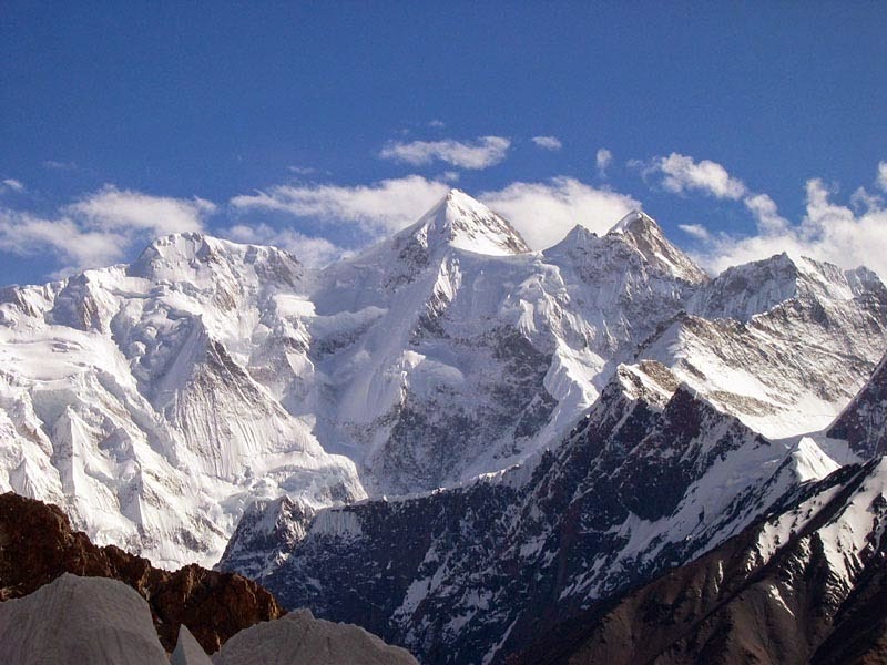 Gasherbrum%2BIIorK4%2B8051%2B13th%2Bhighest%2BGasherbrum%2Bmassif.jpg