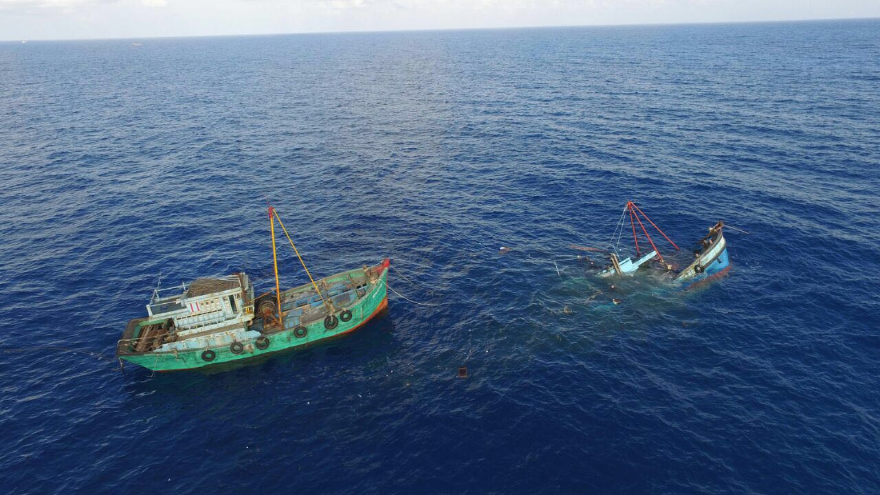 penenggelaman-3-kapal-ikan-natuna-riau-17-agustus-2016.jpeg