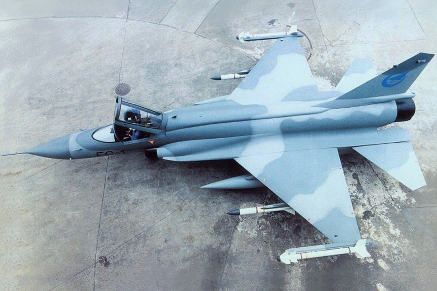 chengdu_PAC_FC-1_JF-17_mockup_2_big.jpg