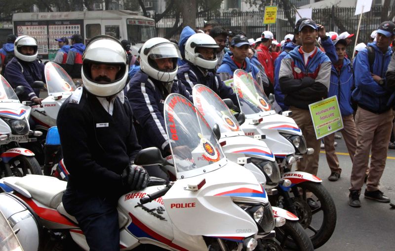 bike-borne-delhi-police-officials-during-road-144033.jpg