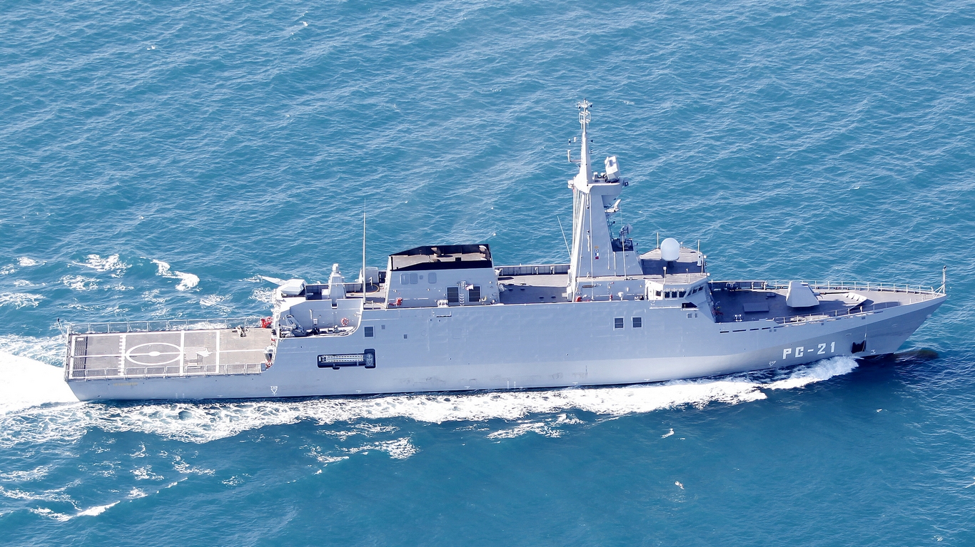 avante_2200_side-navantia_official_thru_flickr.jpg