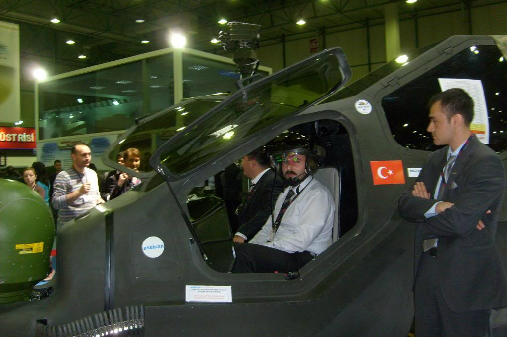 ATAK_ILK_UCUS_K%20%20TAIAgustaWestland%20T-129%20ATAK.jpg