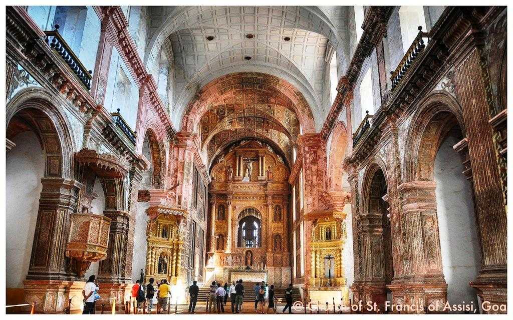 Church-of-St.-Francis-of-Assisi-Goa.jpg