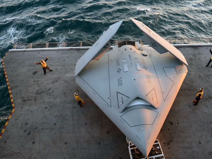 X-47B%20Drone%20on%20Carrier.jpg