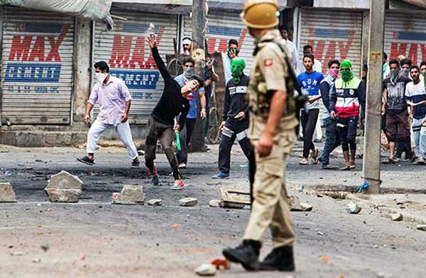 violence-in-kashmir-valley.jpg