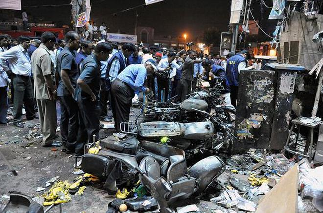 20TH_SOUTH_FILES-INDIA-UNREST-BLASTS