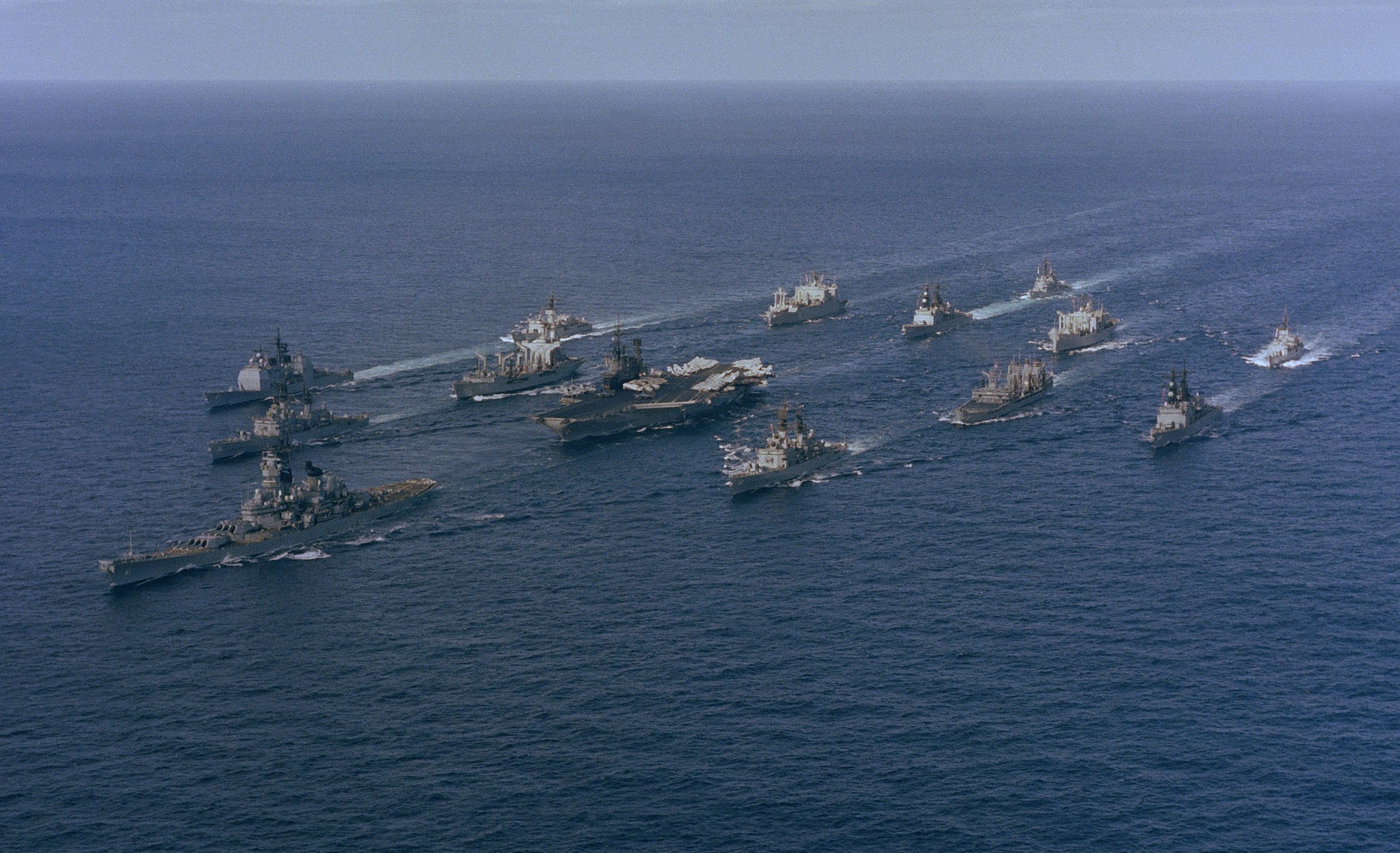 Battle_Group_Alpha_(Midway,_Iowa)_underway,_1987.jpg