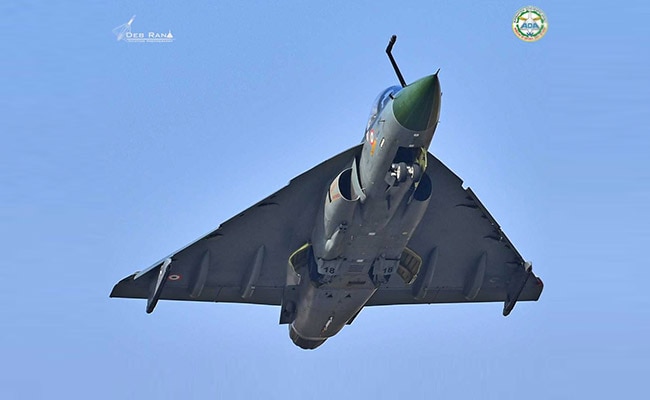 7jlljmgg_tejas-lca-ndtv_625x300_04_September_18.jpg