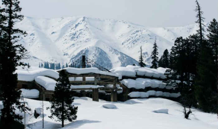 Gulmarg-Main-Article-2-mouthshut.jpg