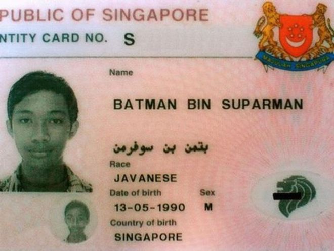 _71075377_batman-suparman-02a.jpg