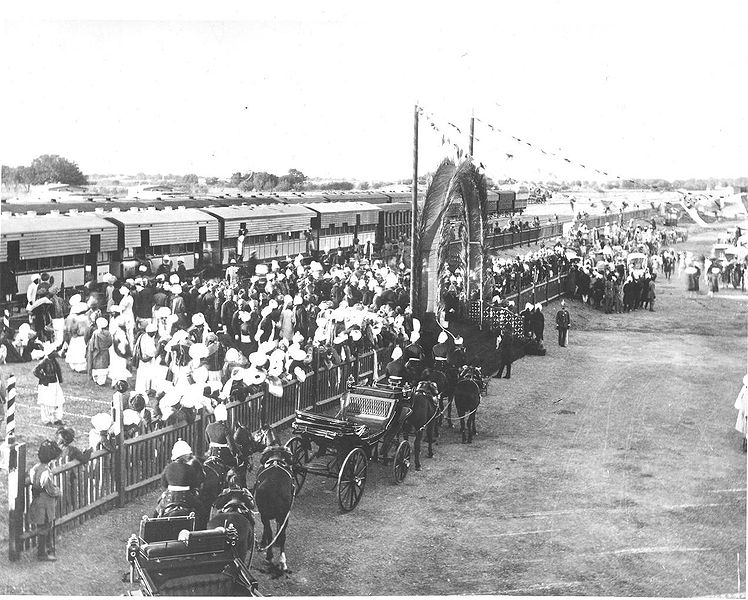 02-quetta_railway_station_1894.jpeg