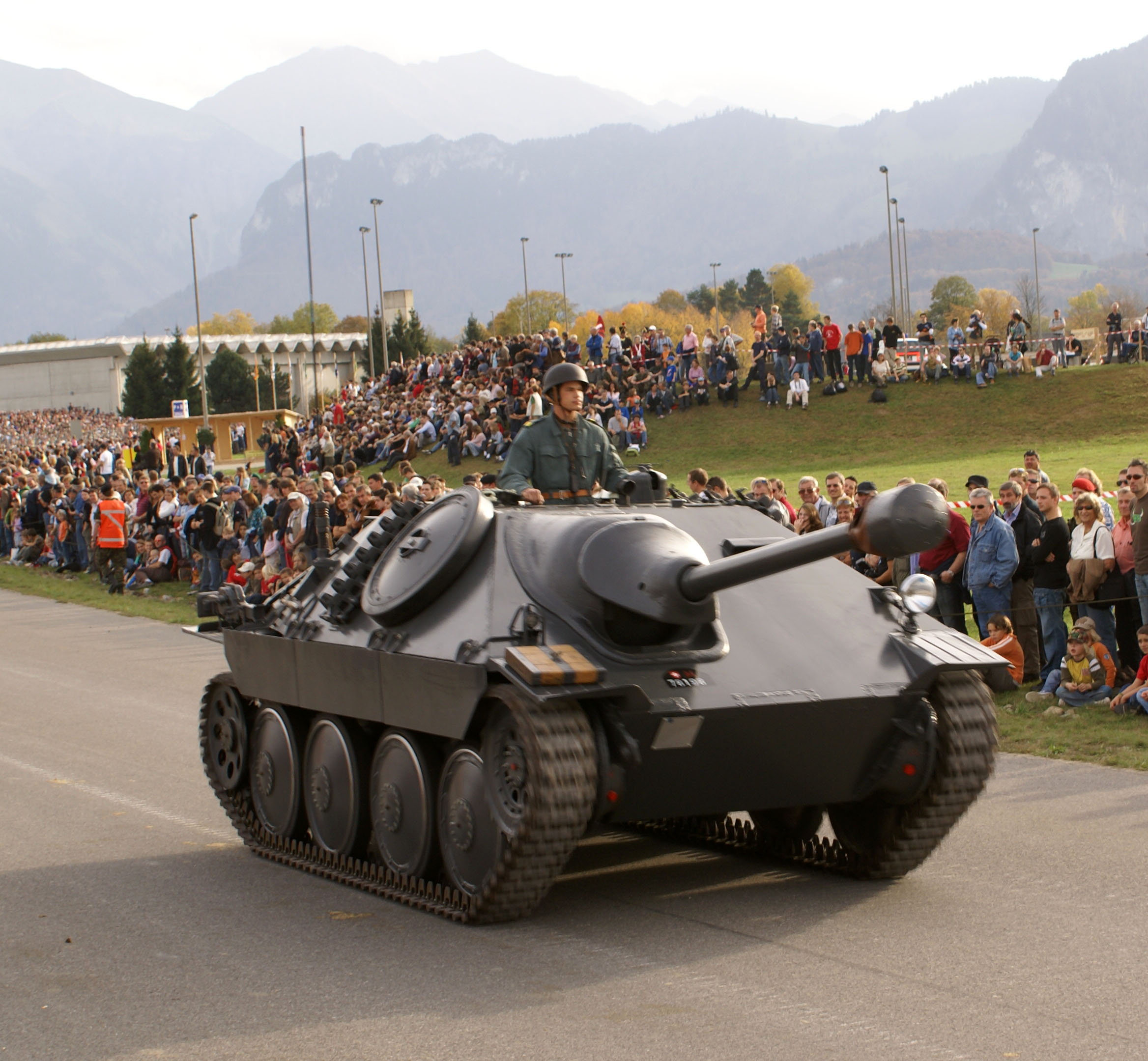 Panzerj%C3%A4ger_G_13_-_Steel_Parade_2006.jpg