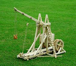 250px-Stirling_Warwolf_Trebuchet.jpg