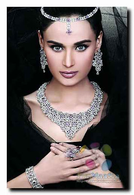 jewelryshoot_mehreen_1.jpg