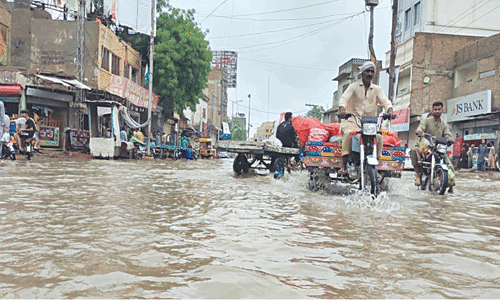 Five killed as torrential rains batter most Sindh districts for second day