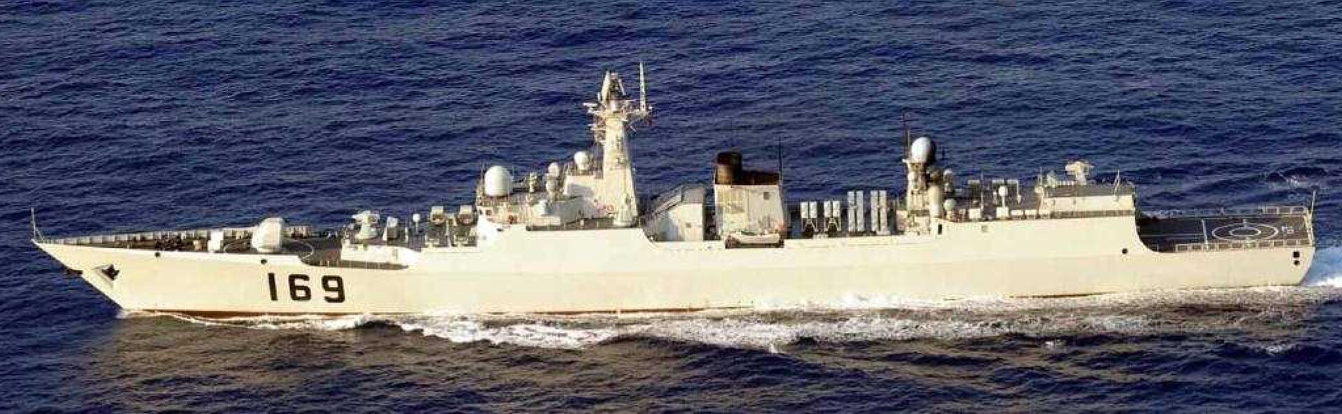 1920px-PLANS_Wuhan_%28DDG-169%29_20120506.jpg