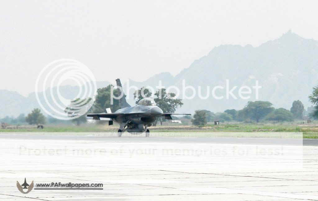 f-16_block15_mushaf_04.jpg