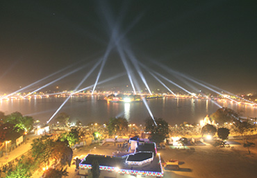 kankaria_lake_guj_20090202.jpg