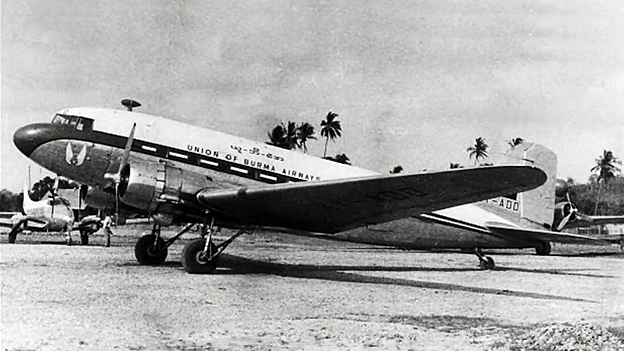 _75860078_burma-plane.jpg