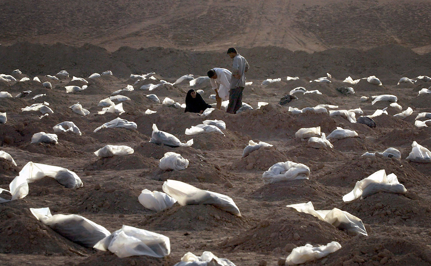 IRAQ-HILLA-MASS-GRAVE.jpg