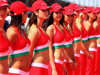 F1gridgirls-getty.jpg